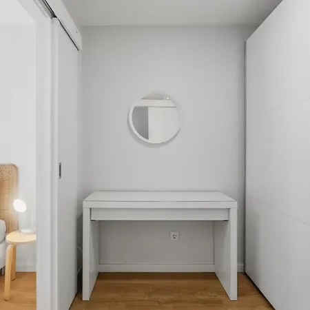 Sunny House With Private Terrace * 빌라노바데가이아